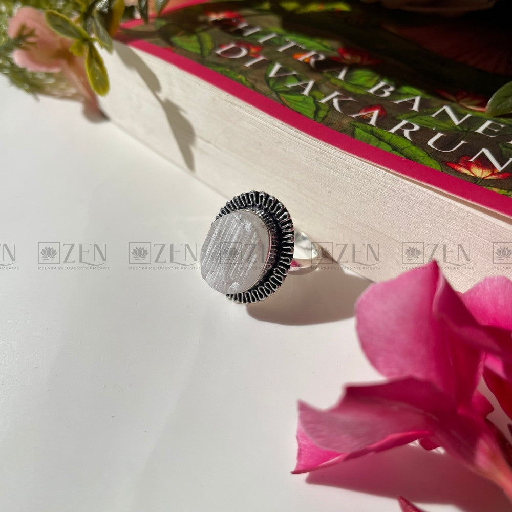 selenite ring | The Zen Crystals