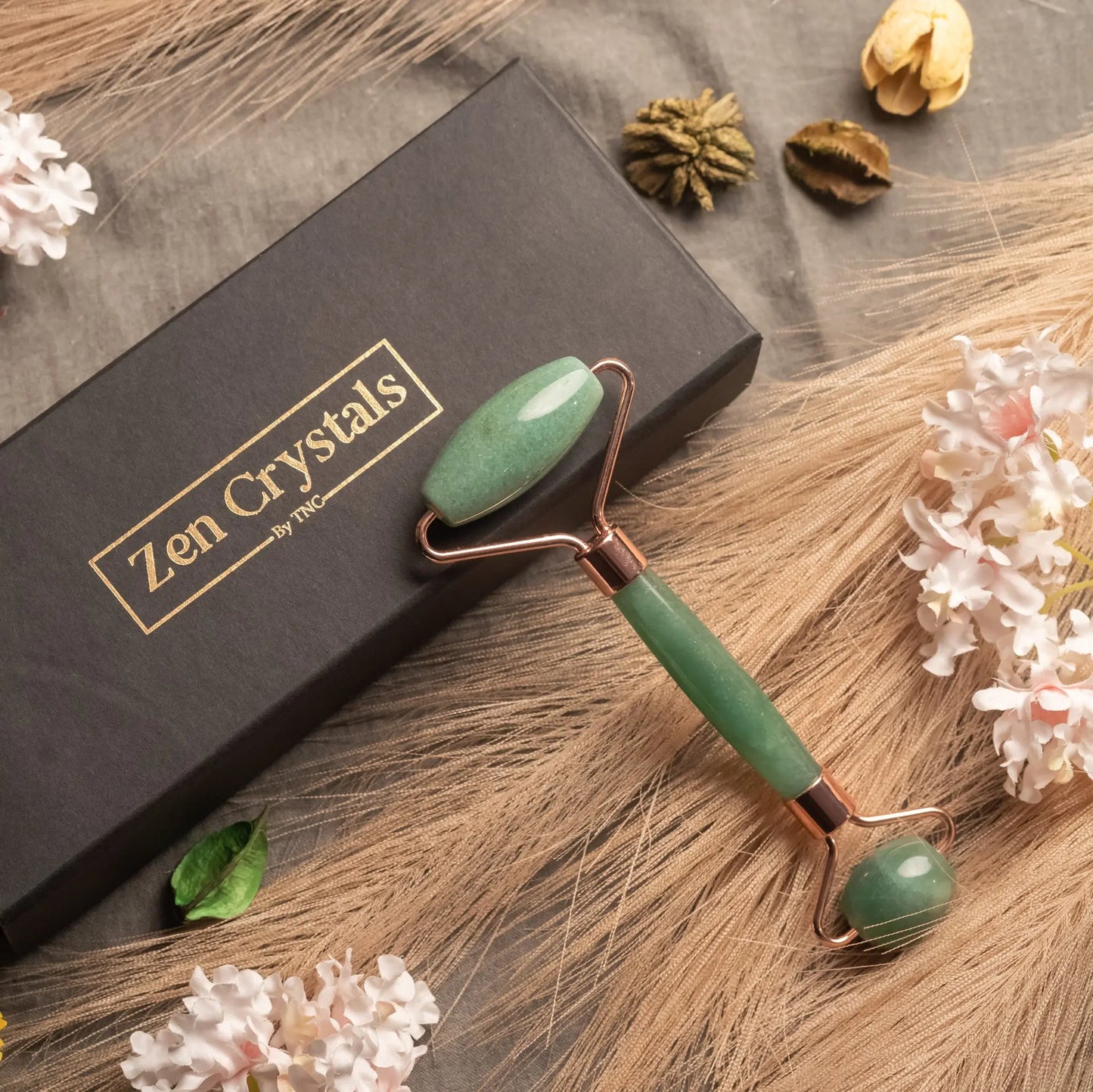 ZEN Jade Roller | The Zen Crystals - The Zen Crystals