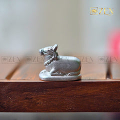 parad nandi | The Zen Crystals