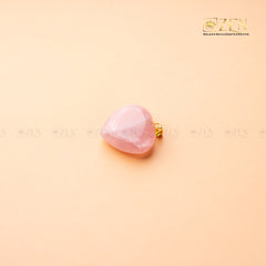 Rose Quartz Heart Pendant | the zen crystals