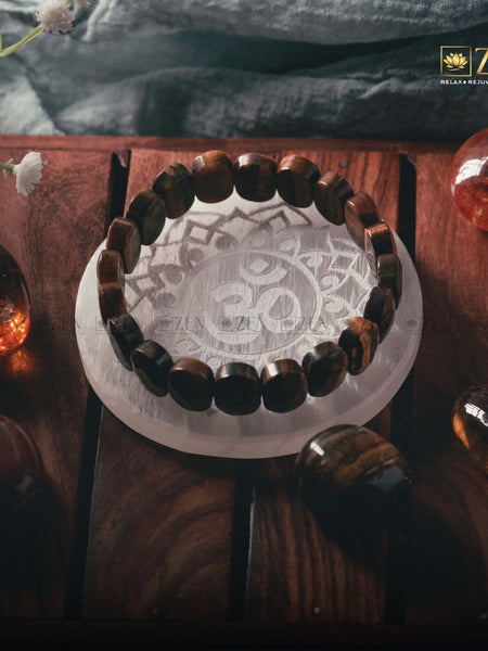 Selenite Plate - OM Symbol | The Zen Crystals