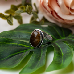the zen crystals tiger eye ring