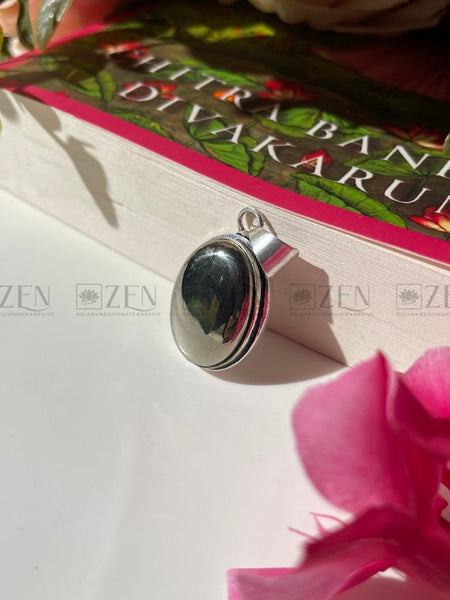 pyrite pendant The Zen Crystals