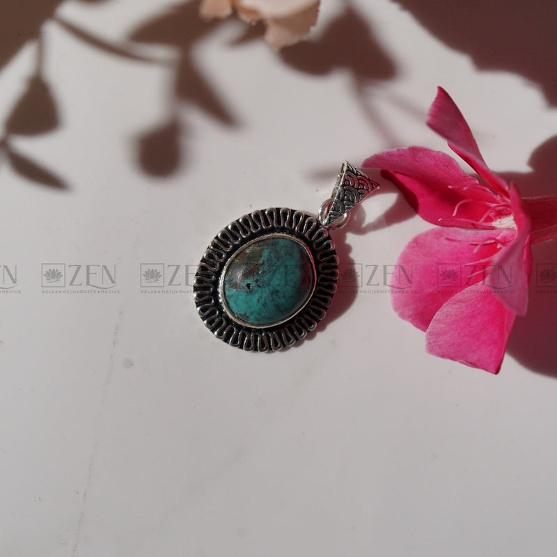 Turquoise Pendant The Zen Crystals