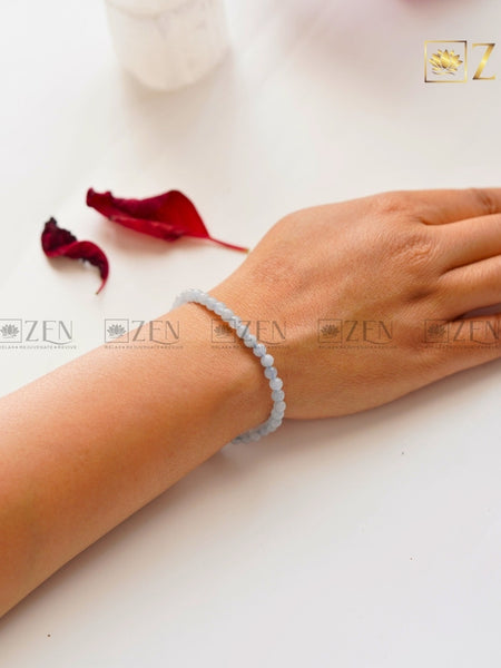 Aquamarine 4mm bracelet | The Zen Crystals