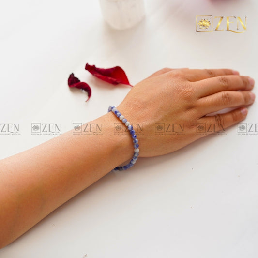 Sodalite 4mm bracelet | The Zen Crystals