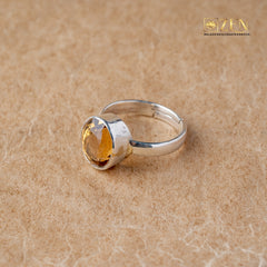 citrine silver ring | the zen crystals