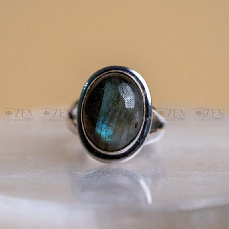 the zen crystals labradorite ring for men and women