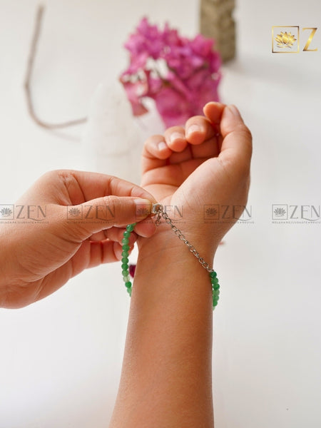 Green Aventurine bracelet 4mm | The Zen Crystals