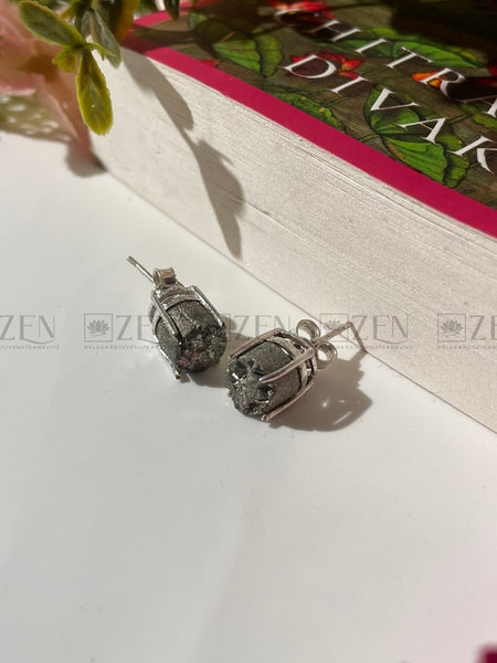 pyrite cluster earrings | The Zen Crystals