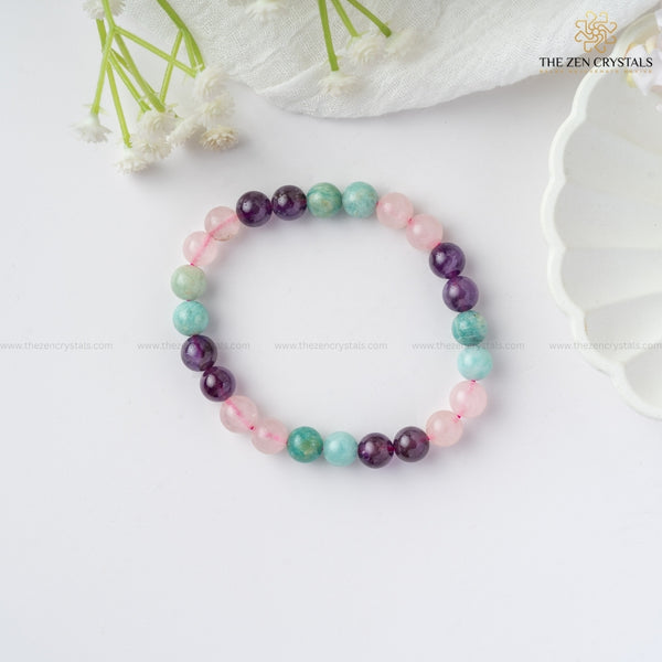 Relaxation Energy Bracelet on a white surface with 'The Zen Crystals' branding.