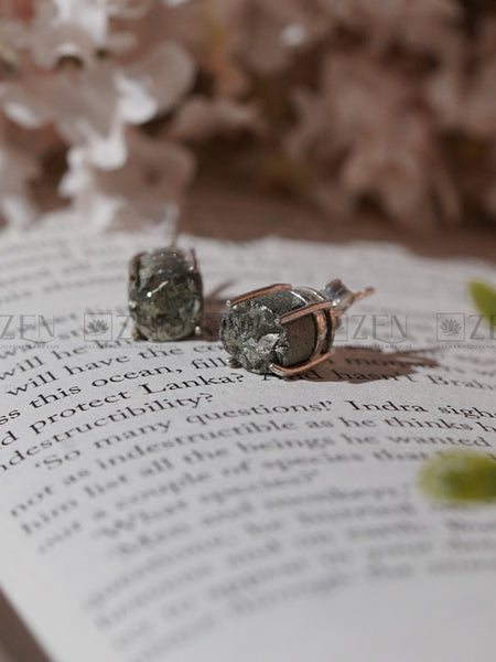 Pyrite stud earrings | The Zen Crystals