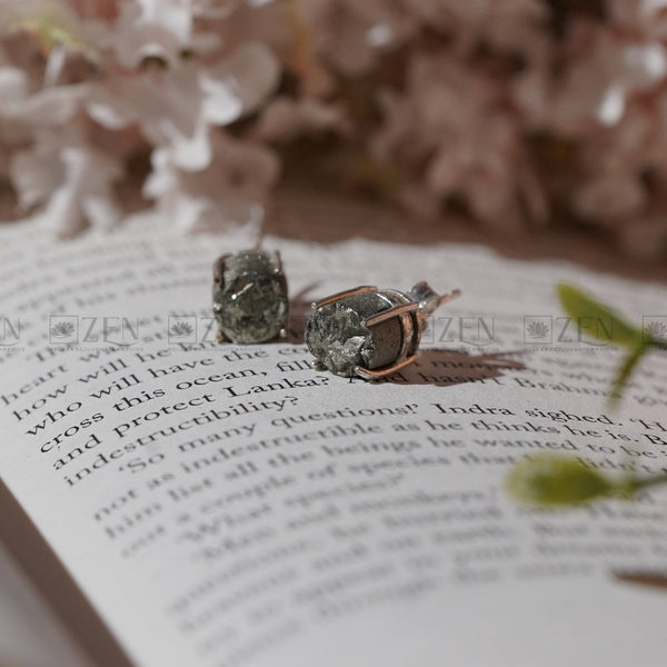 Pyrite stud earrings | The Zen Crystals