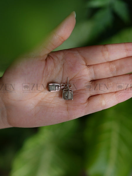 healing crystal pyrite earrings | The Zen Crystals