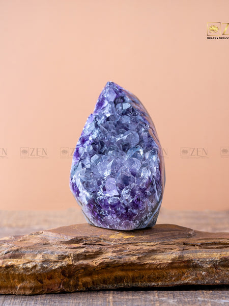 Natural Amethyst Cluster | The Zen Crystals