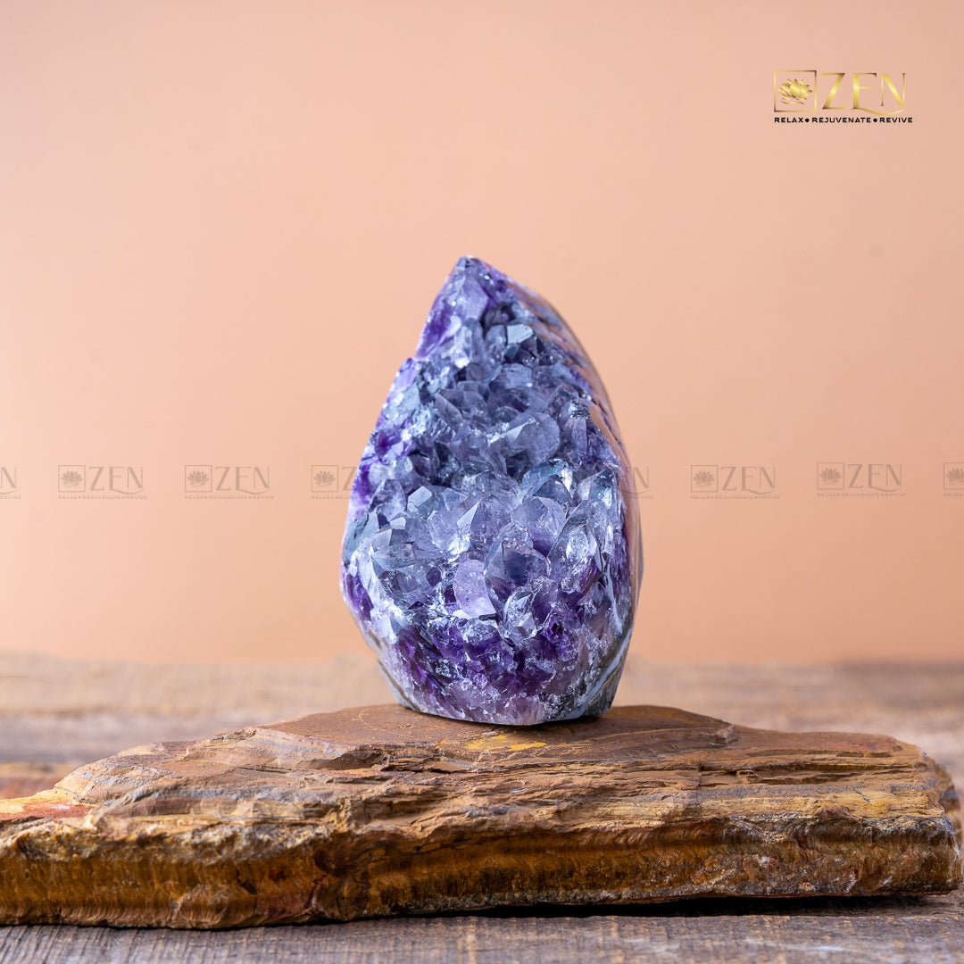 Natural Amethyst Cluster | The Zen Crystals