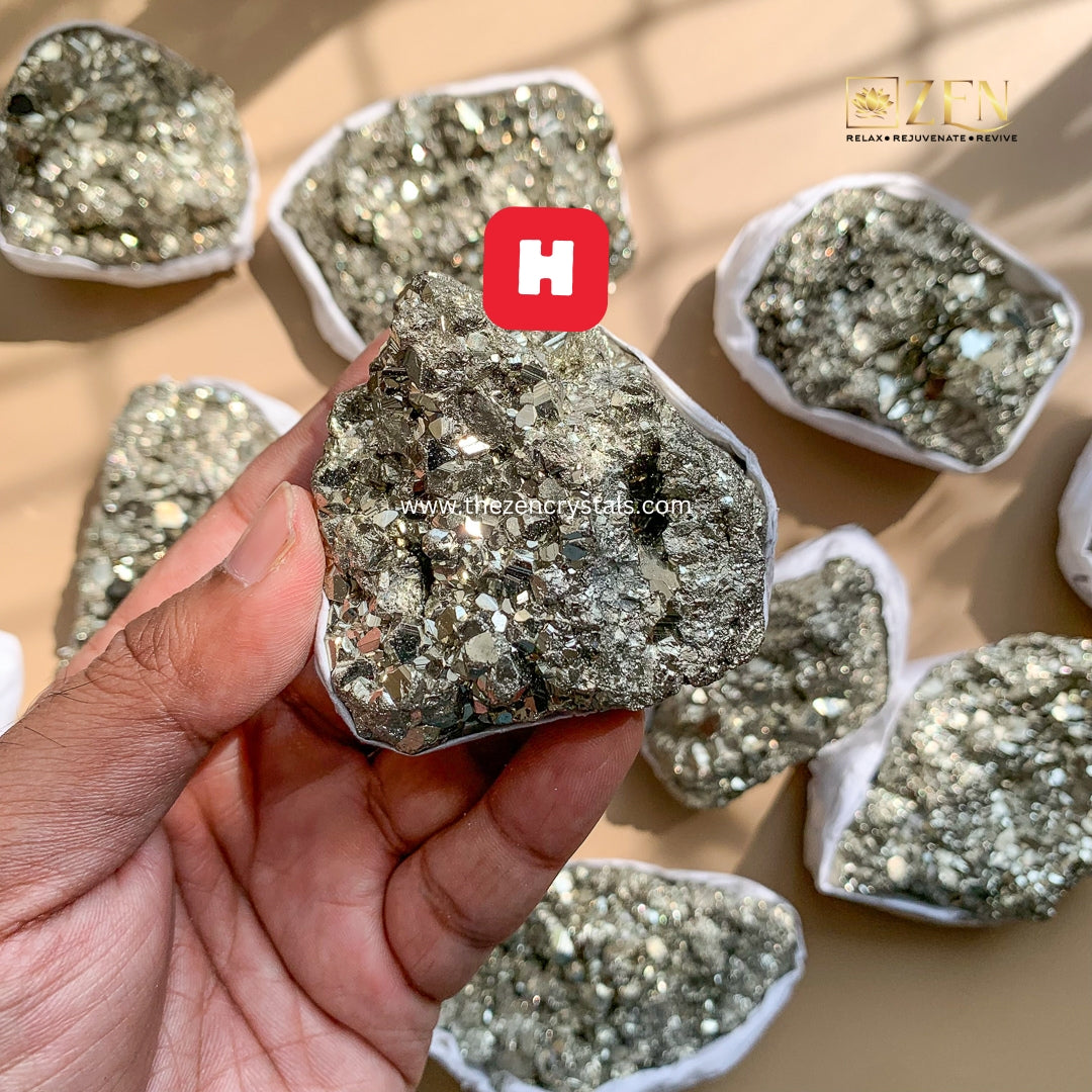 raw Peruvian Pyrite clusters small Size | the zen crystals