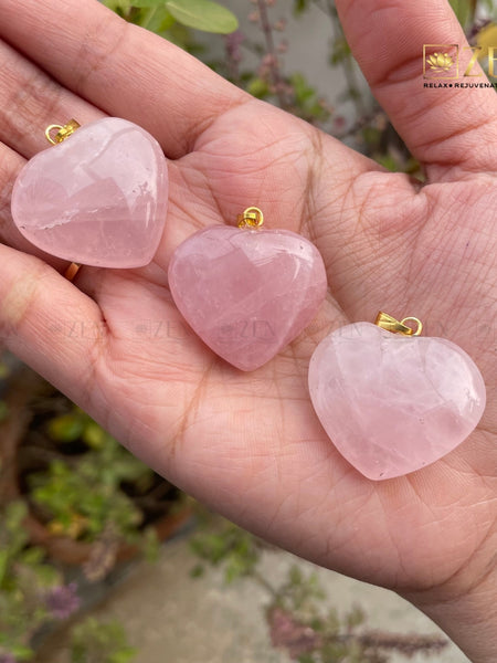 Rose Quartz Heart Pendant | the zen crystals