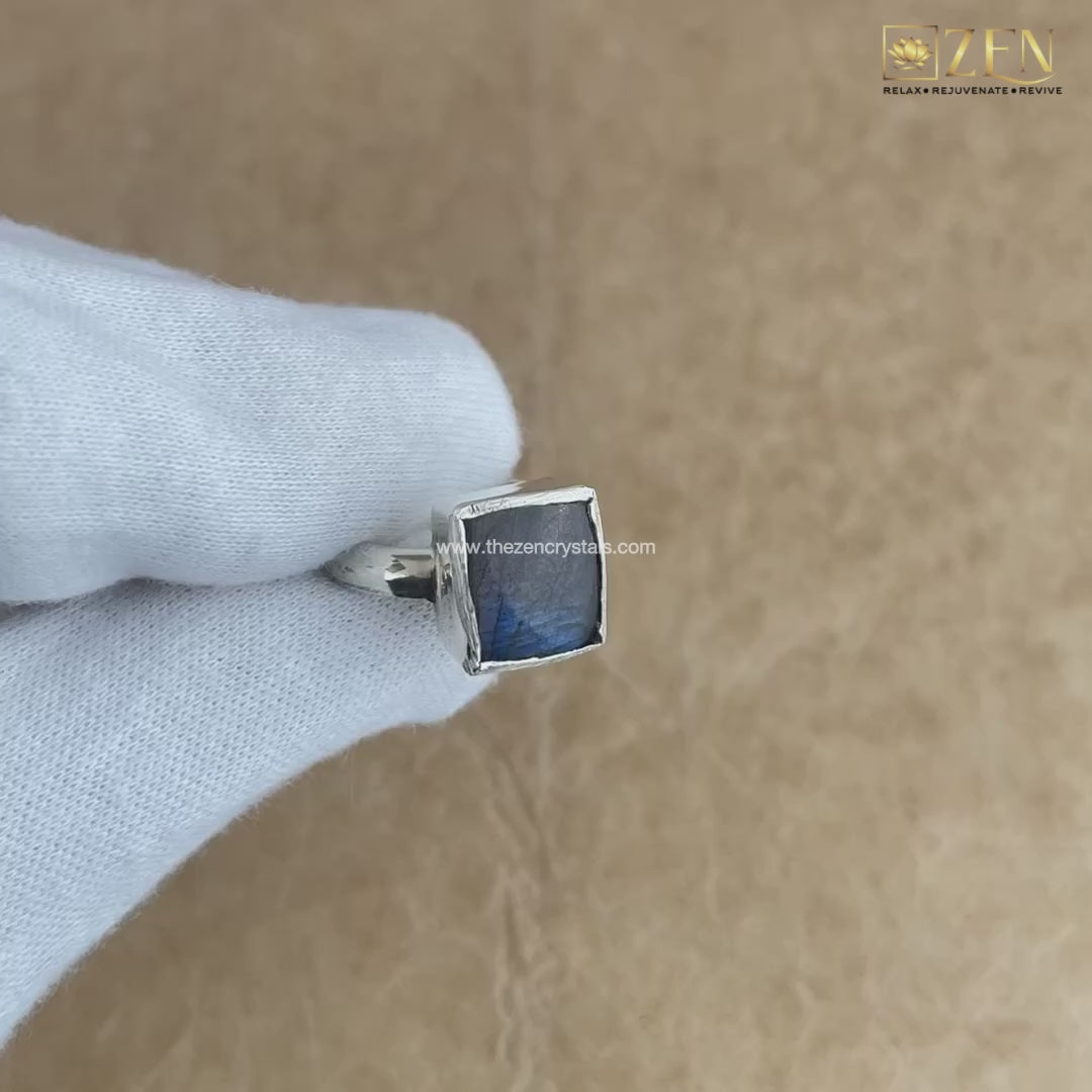 video of labradorite silver ring | the zen crystals