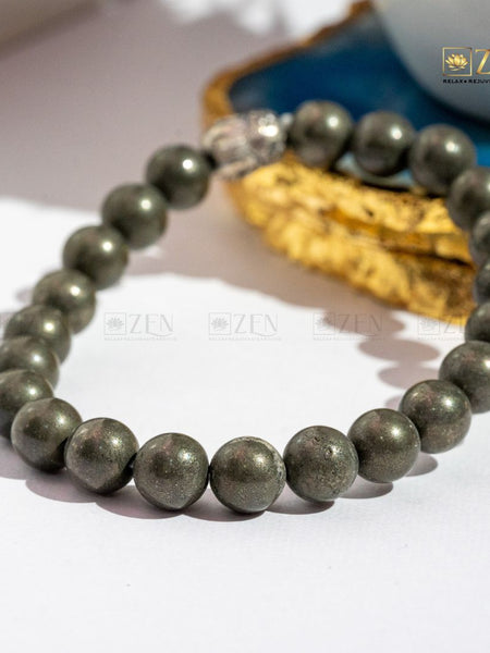 Pyrite 8mm bracelet | The Zen Crystals