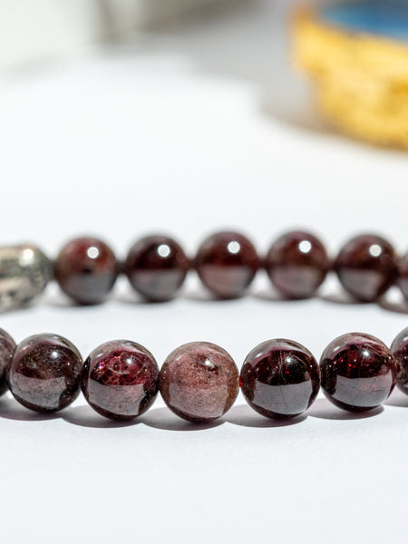 Zen Garnet Bracelet - The Zen Crystals