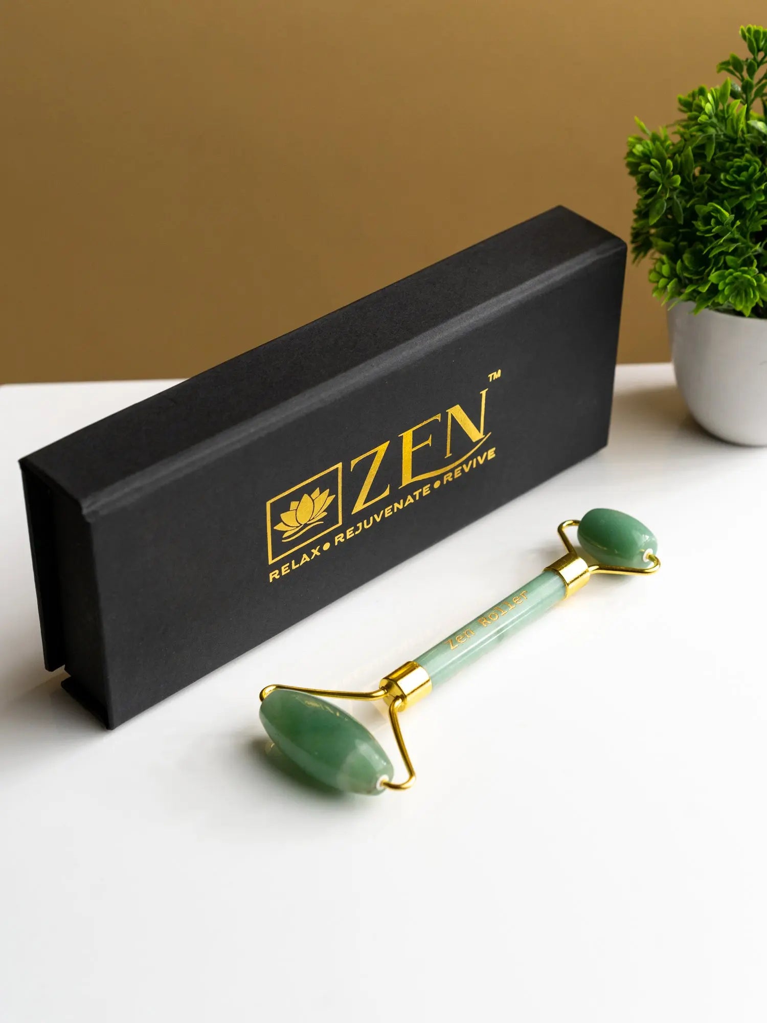 ZEN Green Aventurine Face Roller | The Zen Crystals - The Zen Crystals